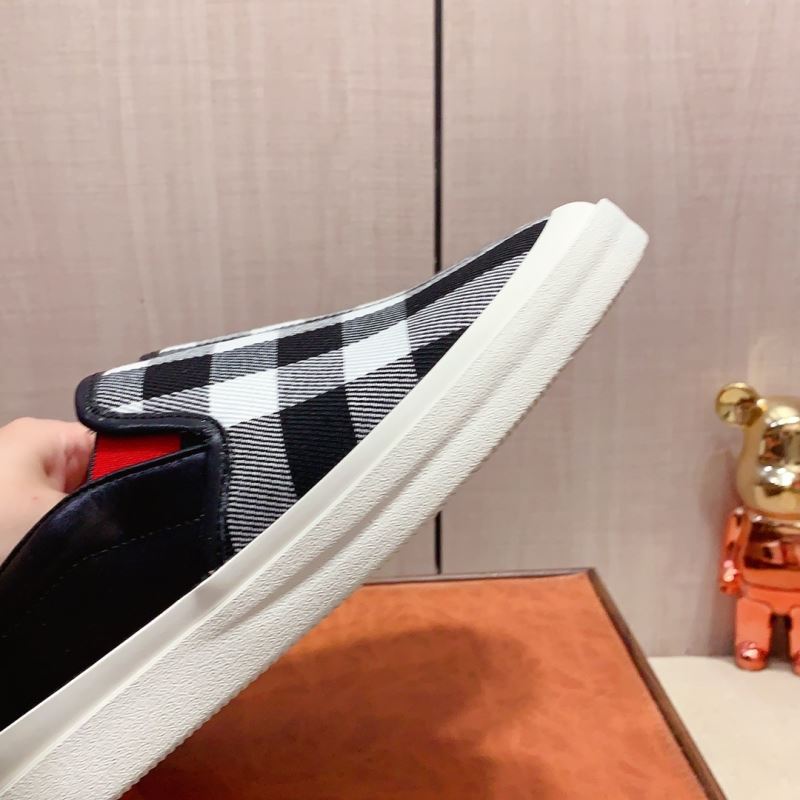 Burberry Low Shoes